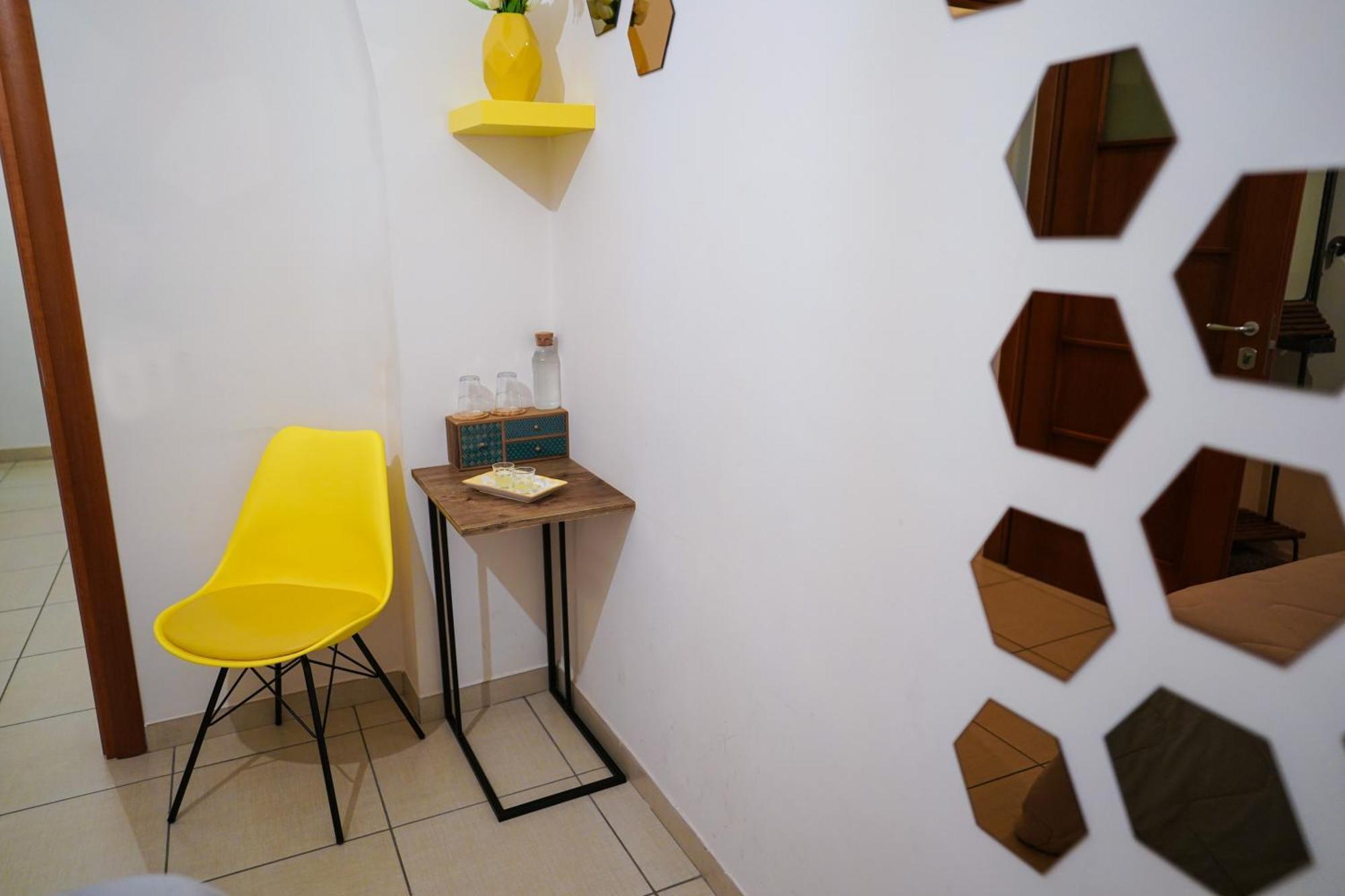 Duomo Street Bed & Breakfast Napoli Bagian luar foto