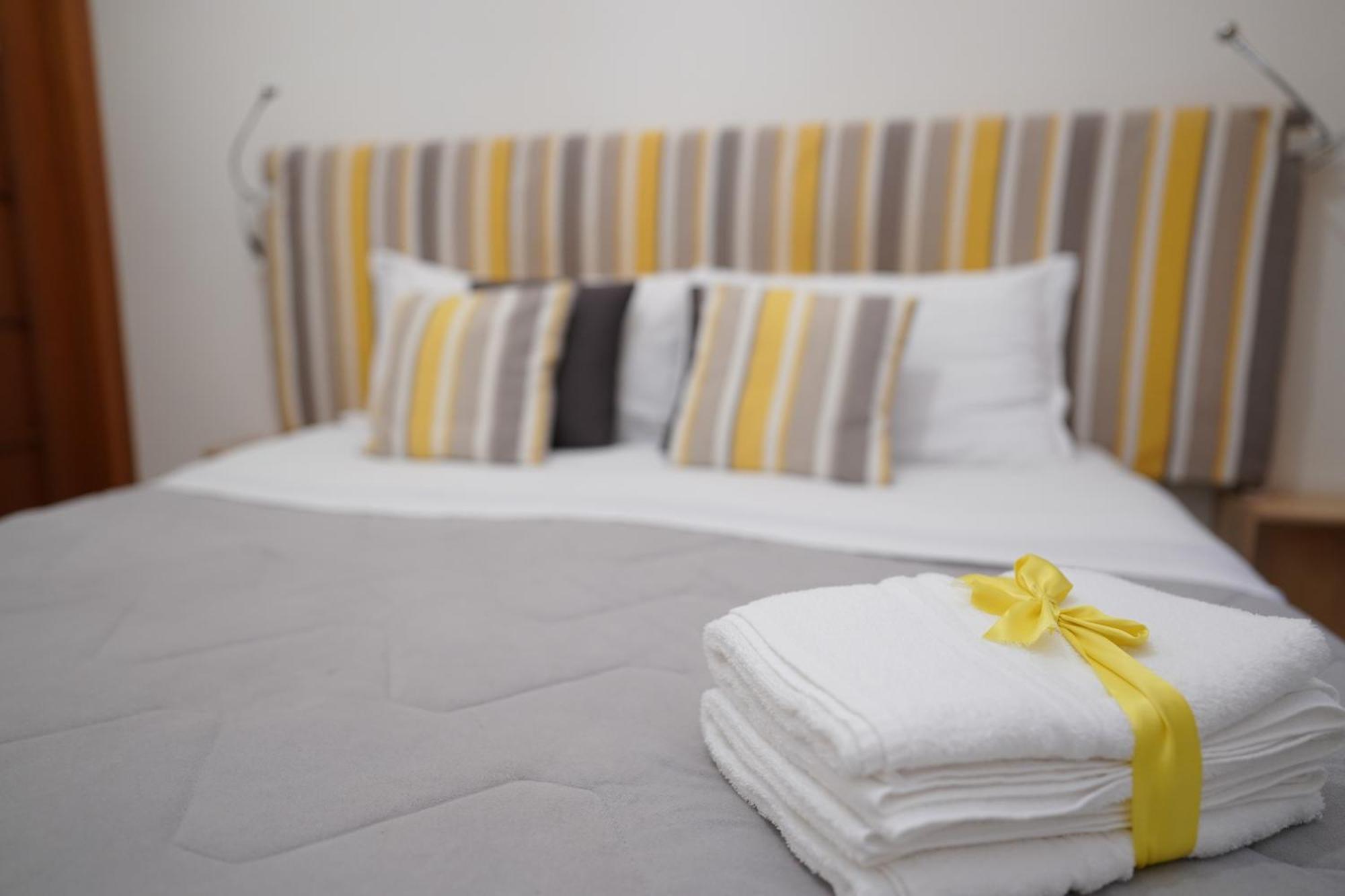 Duomo Street Bed & Breakfast Napoli Bagian luar foto