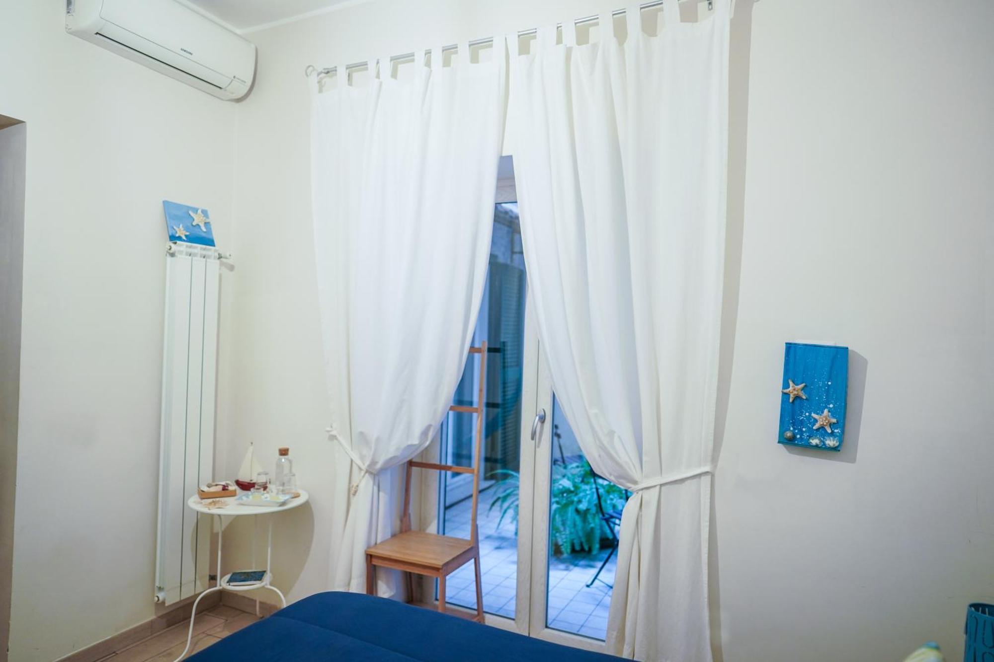 Duomo Street Bed & Breakfast Napoli Bagian luar foto